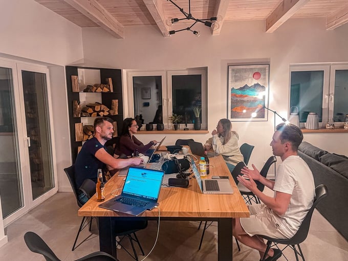 Appsvio team coding together